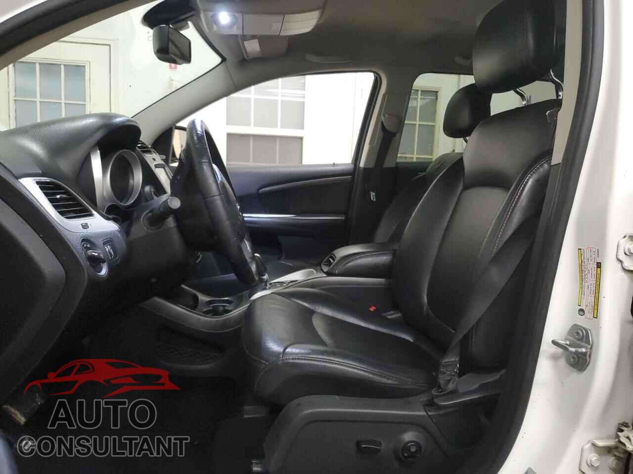 DODGE JOURNEY 2017 - 3C4PDDEG4HT596843