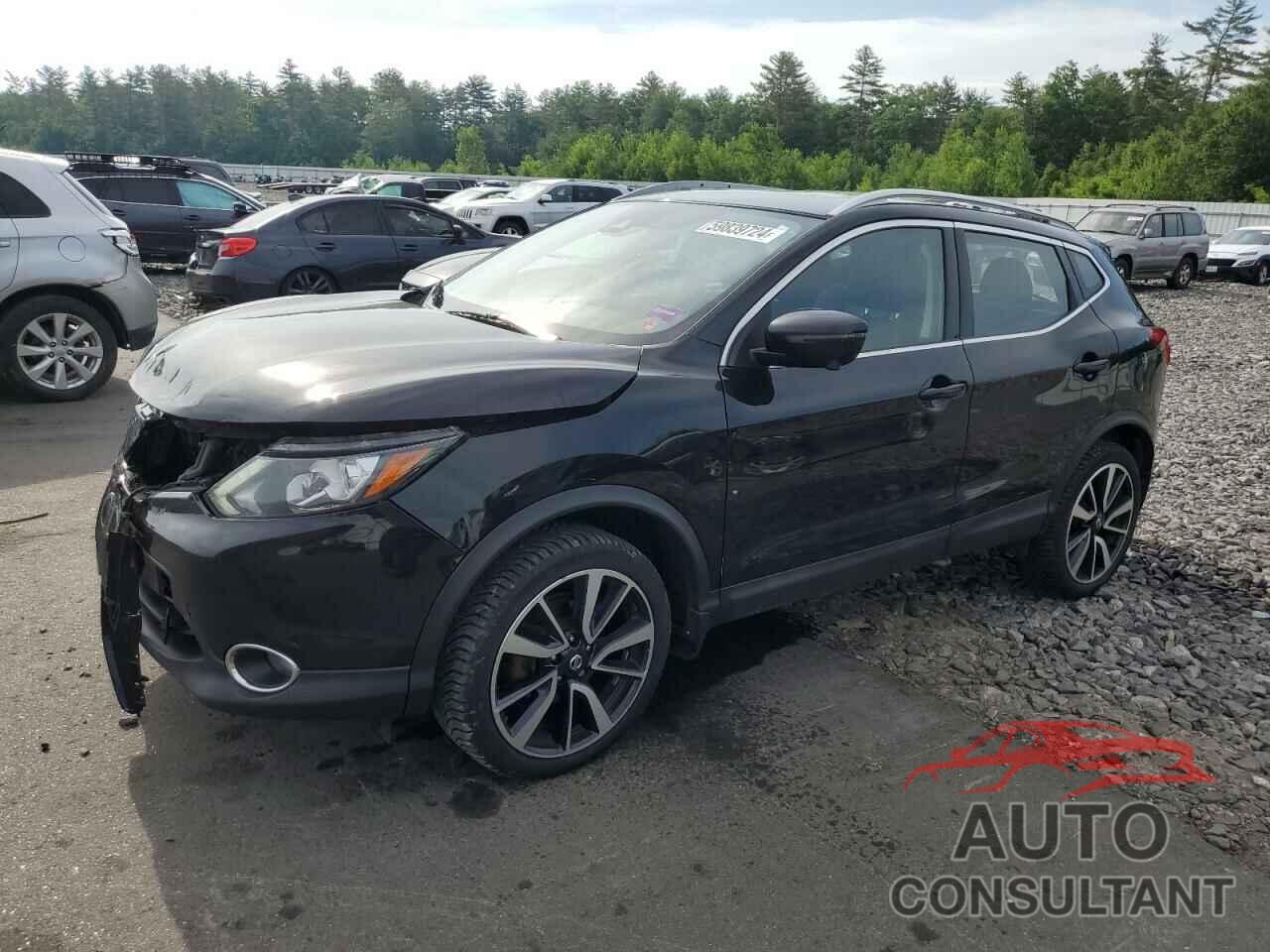 NISSAN ROGUE 2018 - JN1BJ1CR4JW600088