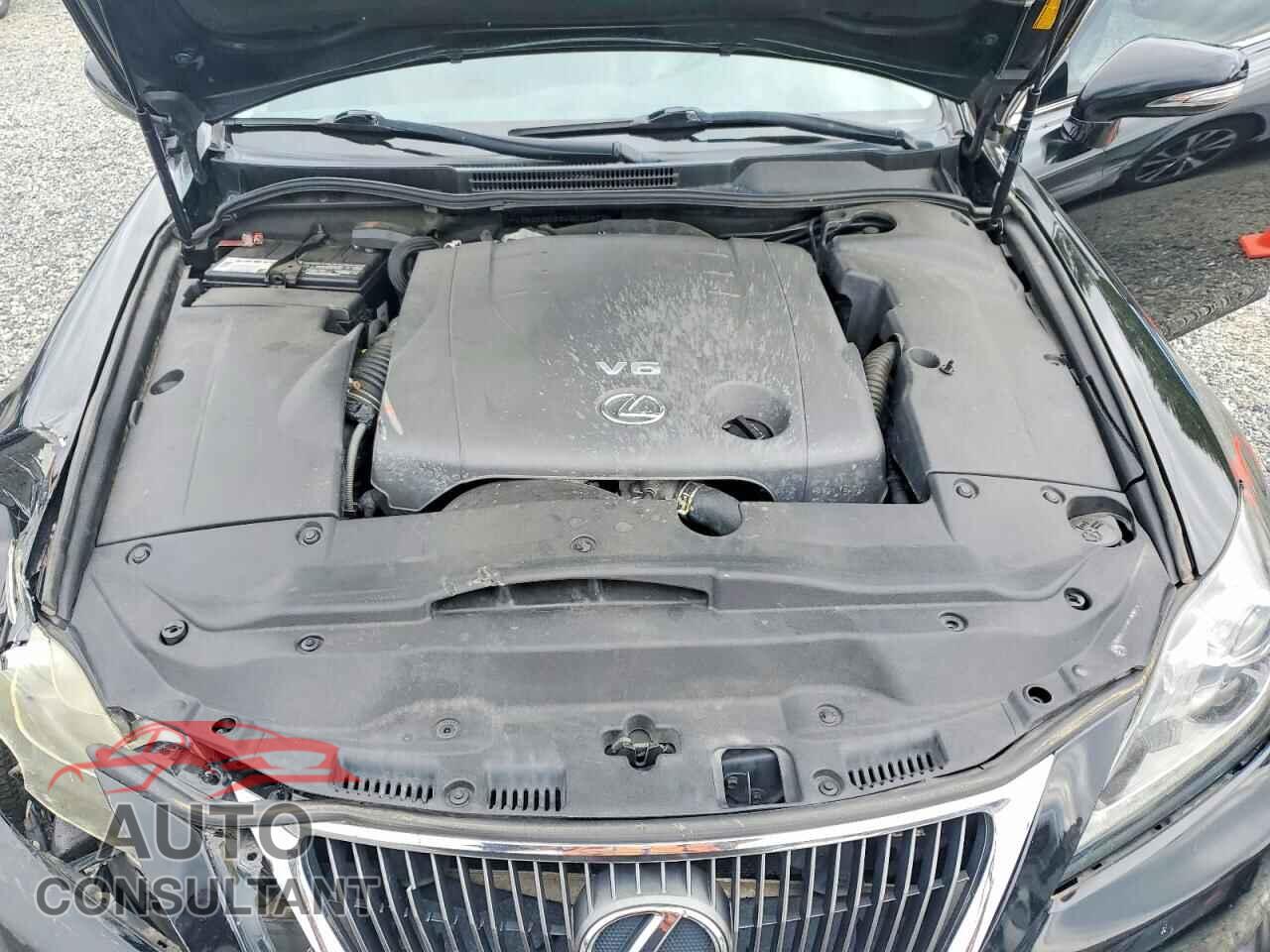 LEXUS IS 2013 - JTHCF5C26D5062872