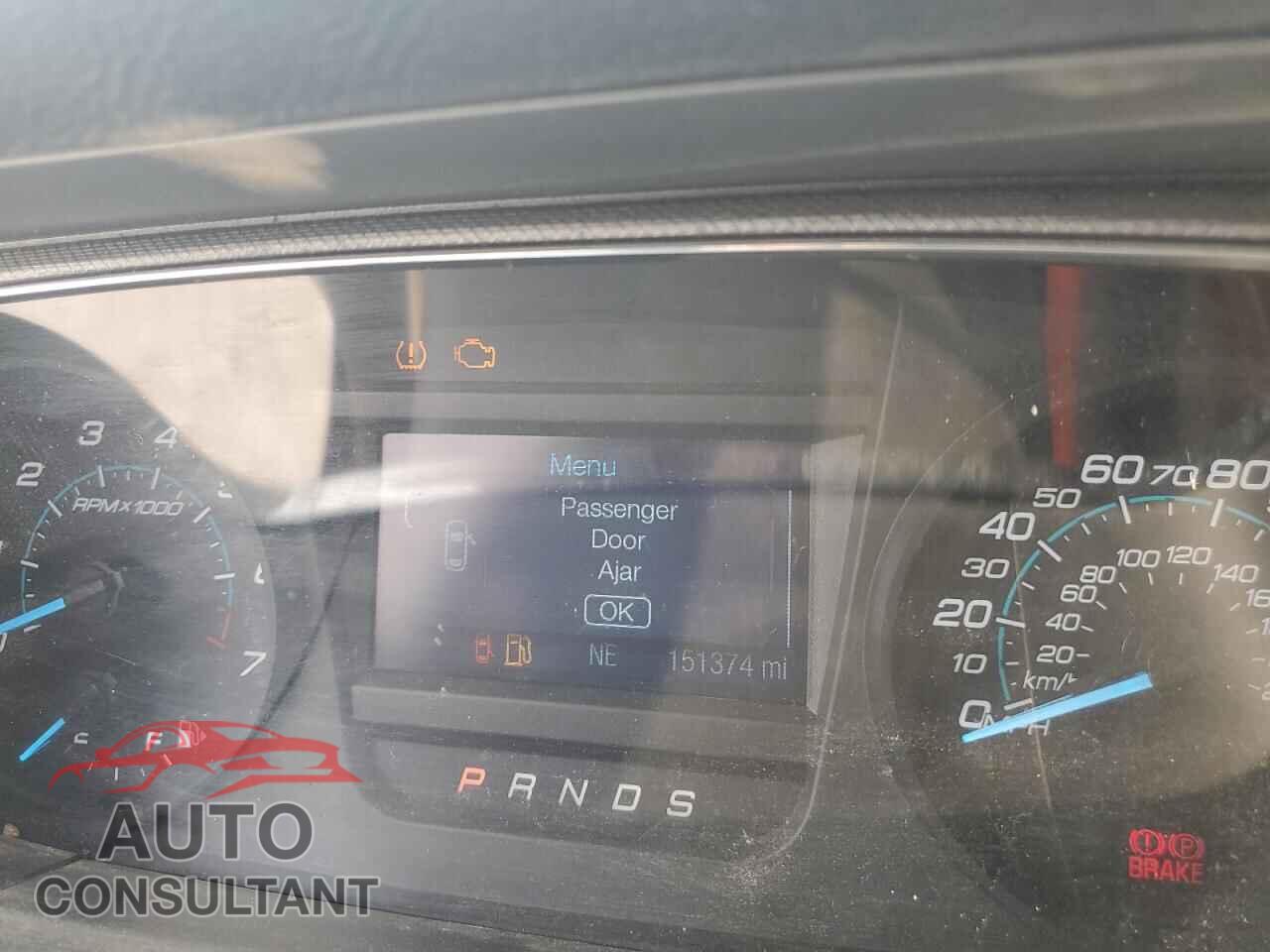 FORD TAURUS 2015 - 1FAHP2D87FG124010