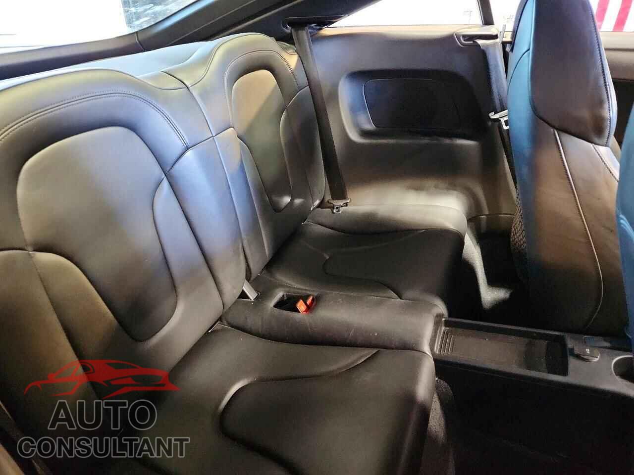 AUDI TT 2014 - TRUBFAFK9E1005100