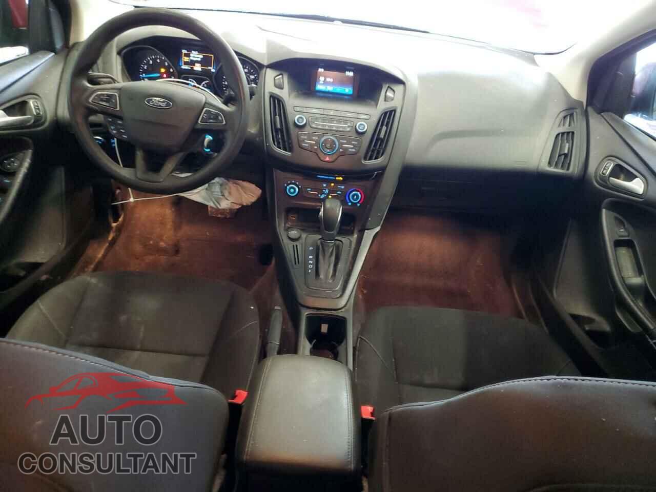 FORD FOCUS 2018 - 1FADP3F28JL266492