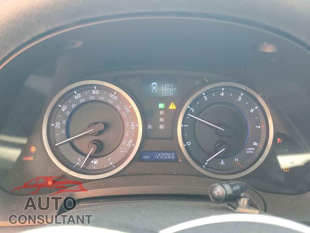 LEXUS IS 2011 - JTHBF5C29B5149755