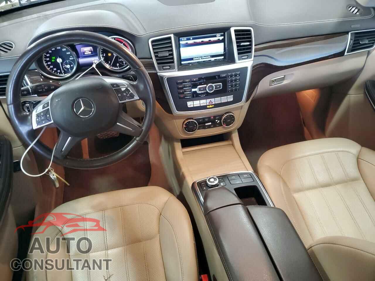 MERCEDES-BENZ GL-CLASS 2014 - 4JGDF2EE1EA427250