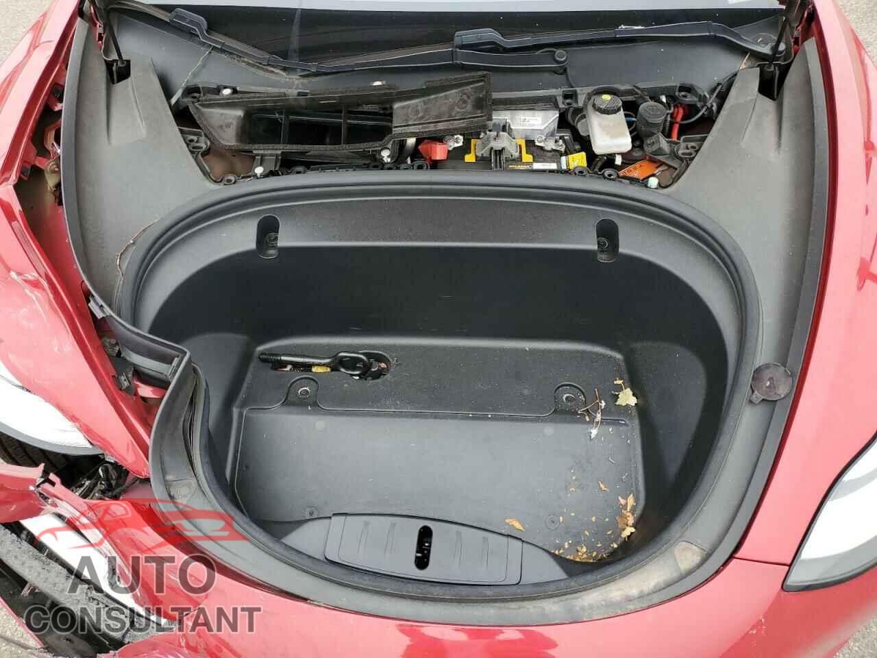 TESLA MODEL 3 2020 - 5YJ3E1EC3LF586433