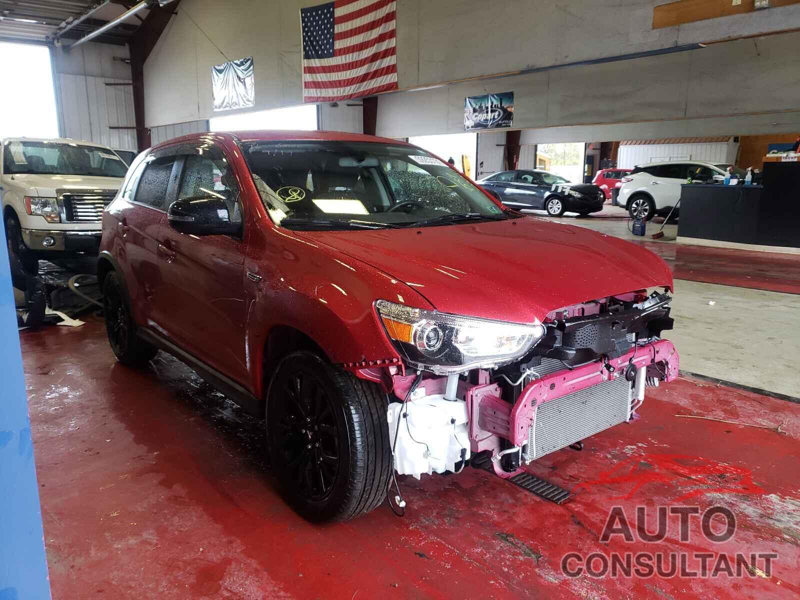 MITSUBISHI OUTLANDER 2019 - JA4AR3AU1KU028201