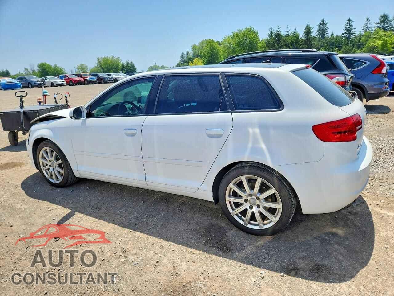 AUDI A3 2011 - WAUNFCFM4BA167780