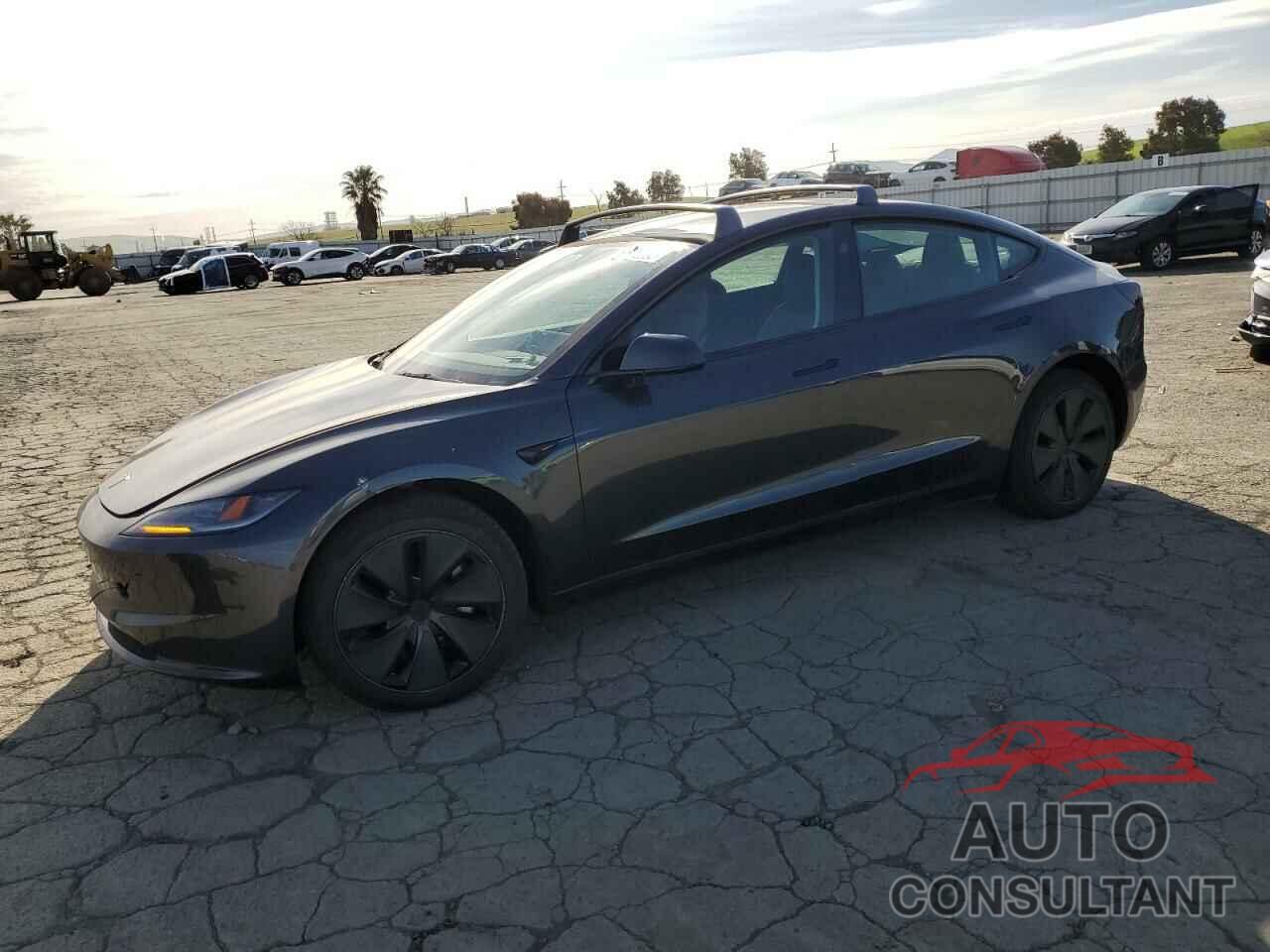 TESLA MODEL 3 2024 - 5YJ3E1EB5RF809104