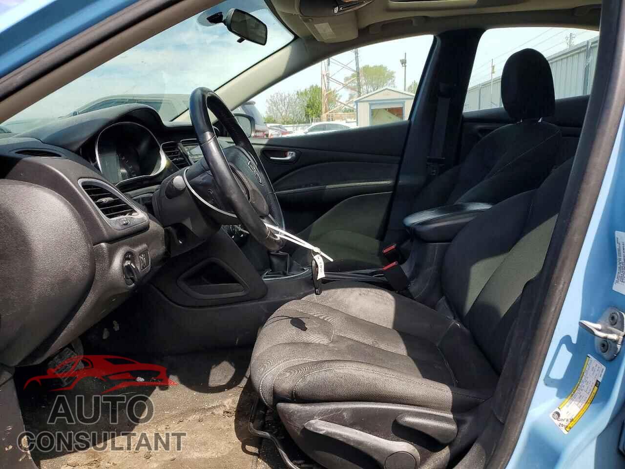 DODGE DART 2013 - 1C3CDFBA7DD270663