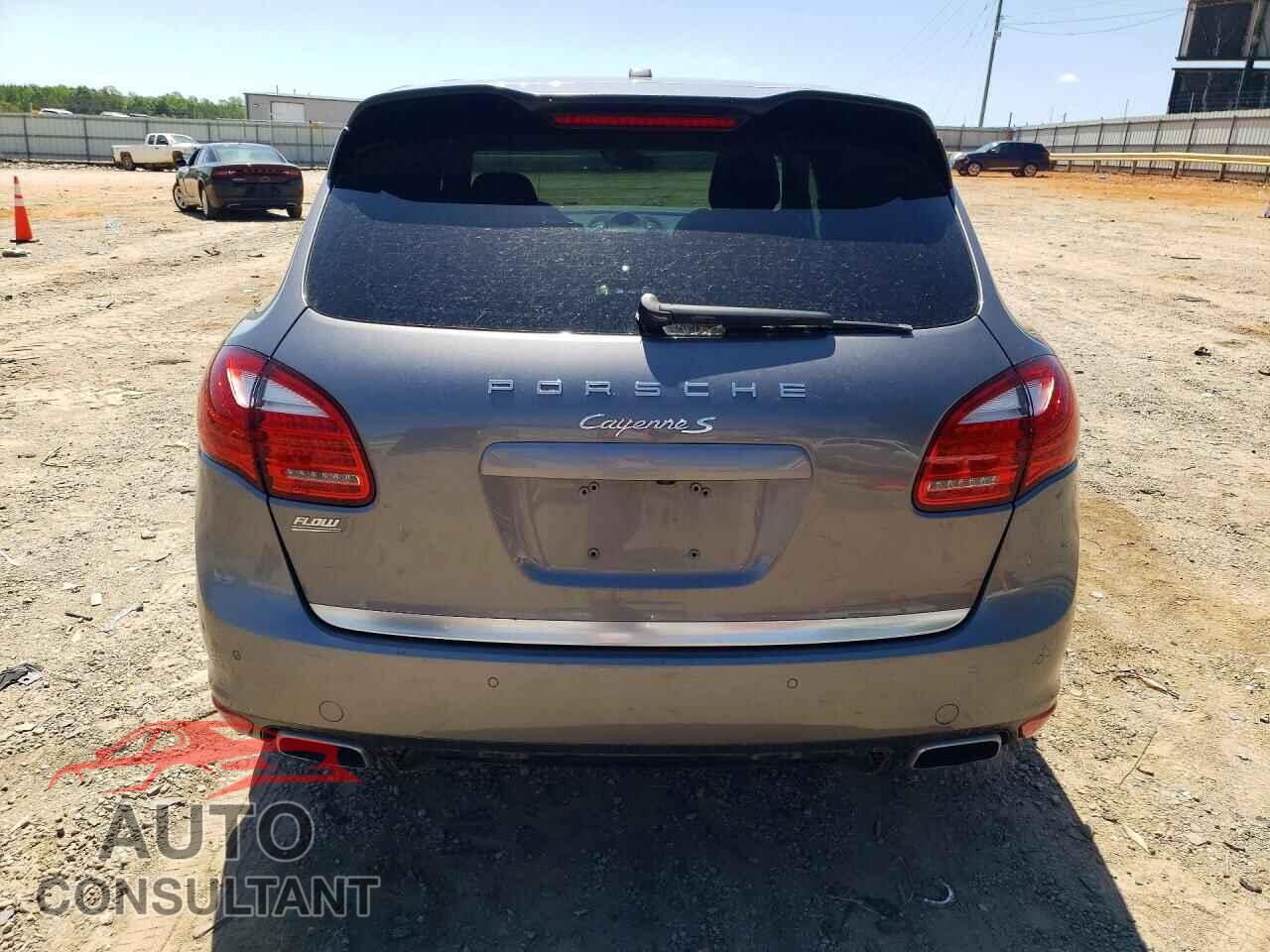PORSCHE CAYENNE 2013 - WP1AB2A20DLA84494