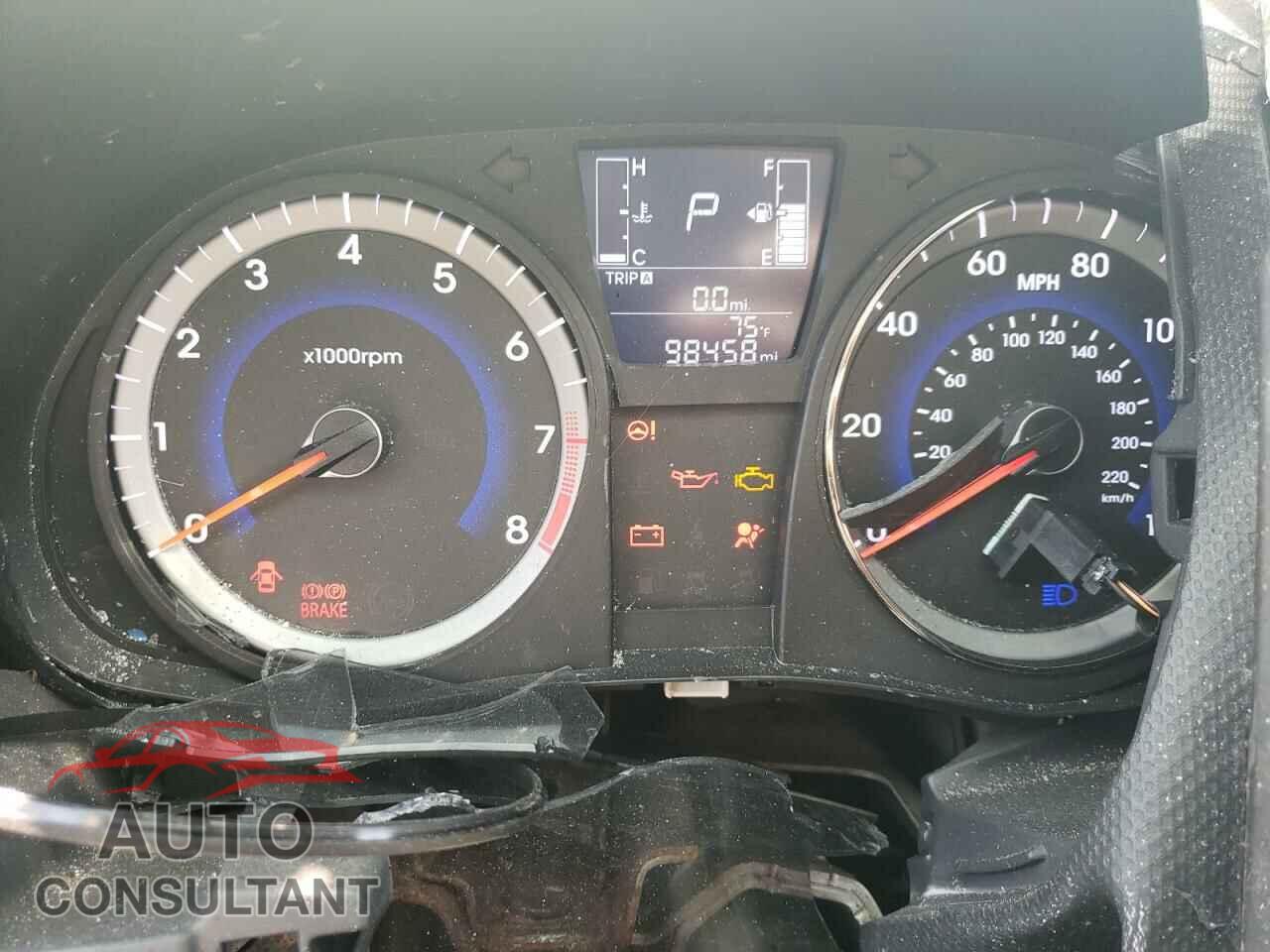 HYUNDAI ACCENT 2017 - KMHCT4AE2HU262396