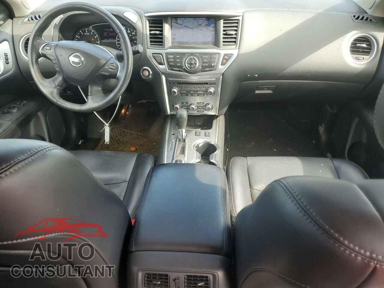 NISSAN PATHFINDER 2019 - 5N1DR2MM3KC583208