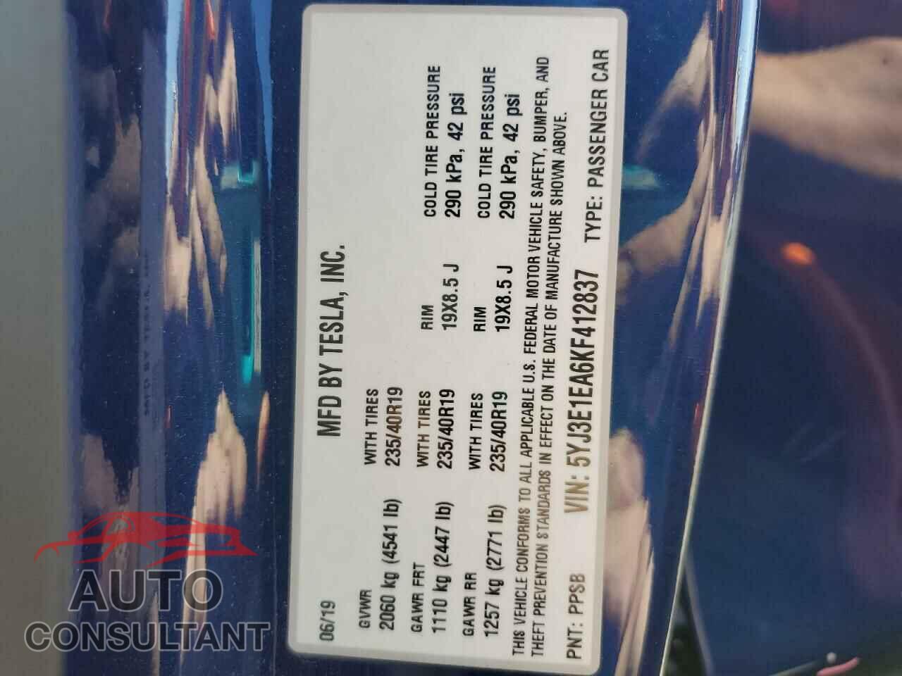 TESLA MODEL 3 2019 - 5YJ3E1EA6KF412837