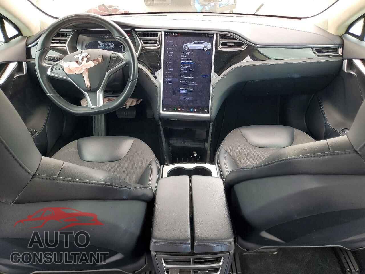 TESLA MODEL S 2015 - 5YJSA1E15FF114891