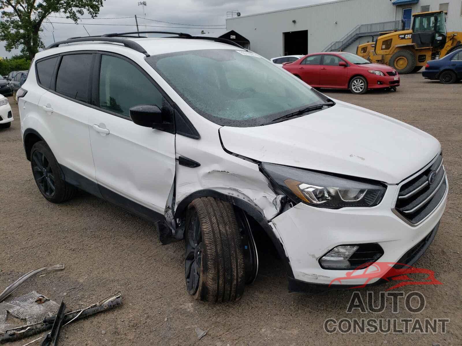 FORD ESCAPE 2017 - 1FMCU0G99HUE79203