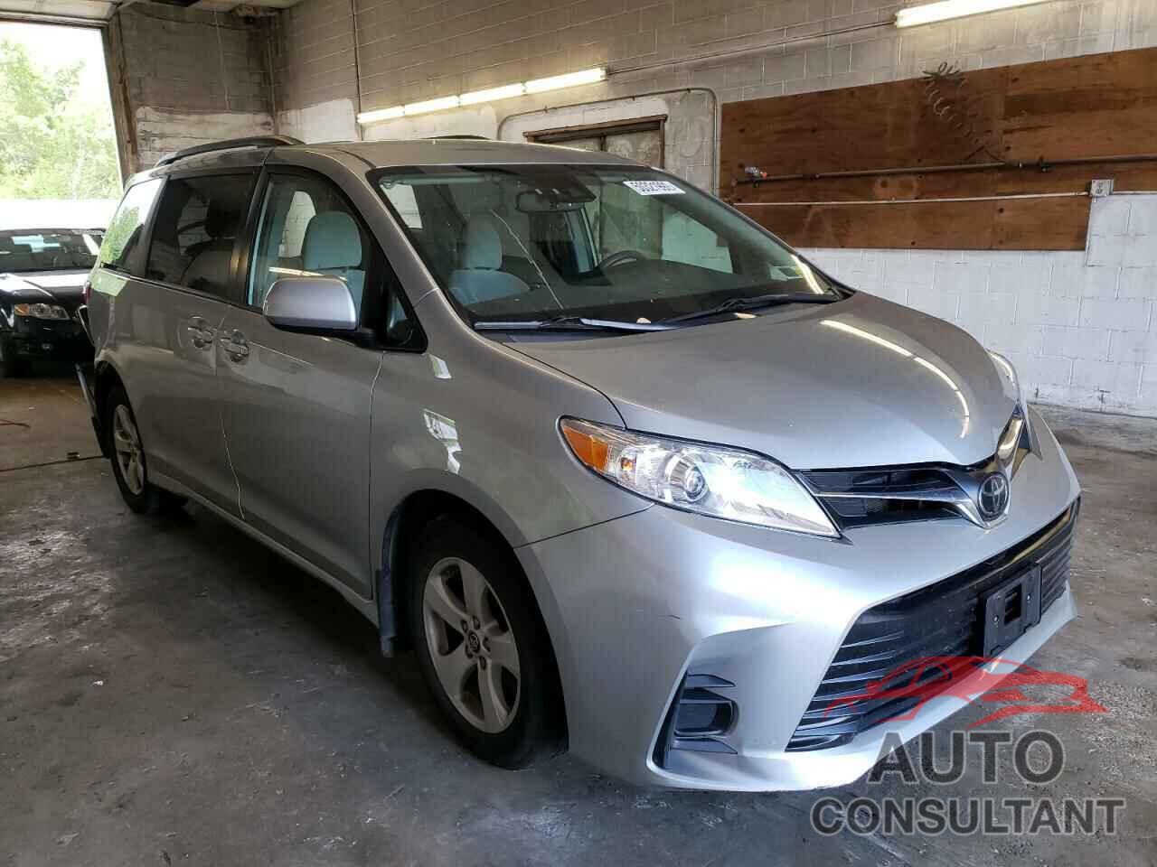 TOYOTA SIENNA 2019 - 5TDKZ3DC3KS975323