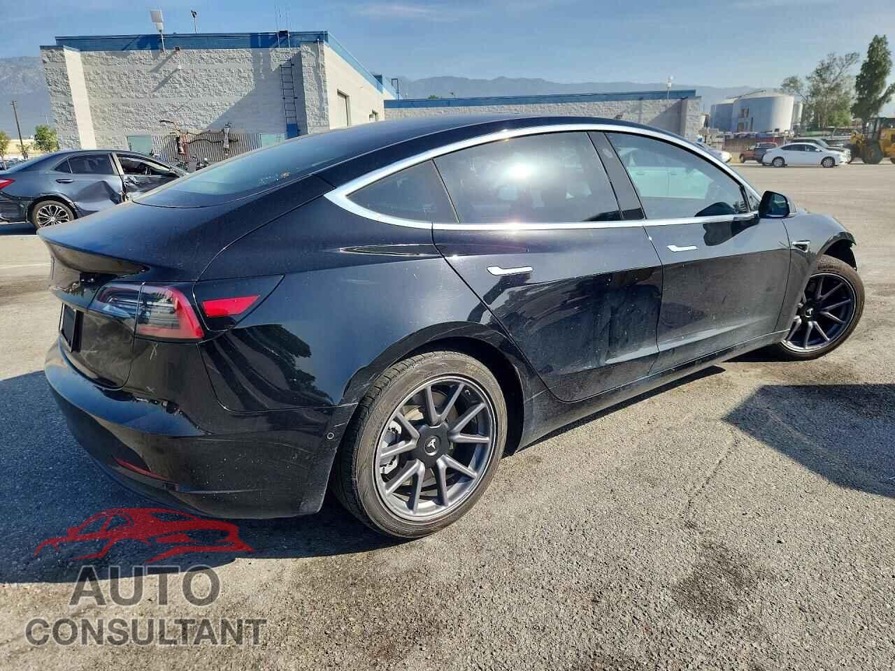 TESLA MODEL 3 2019 - 5YJ3E1EA1KF306005