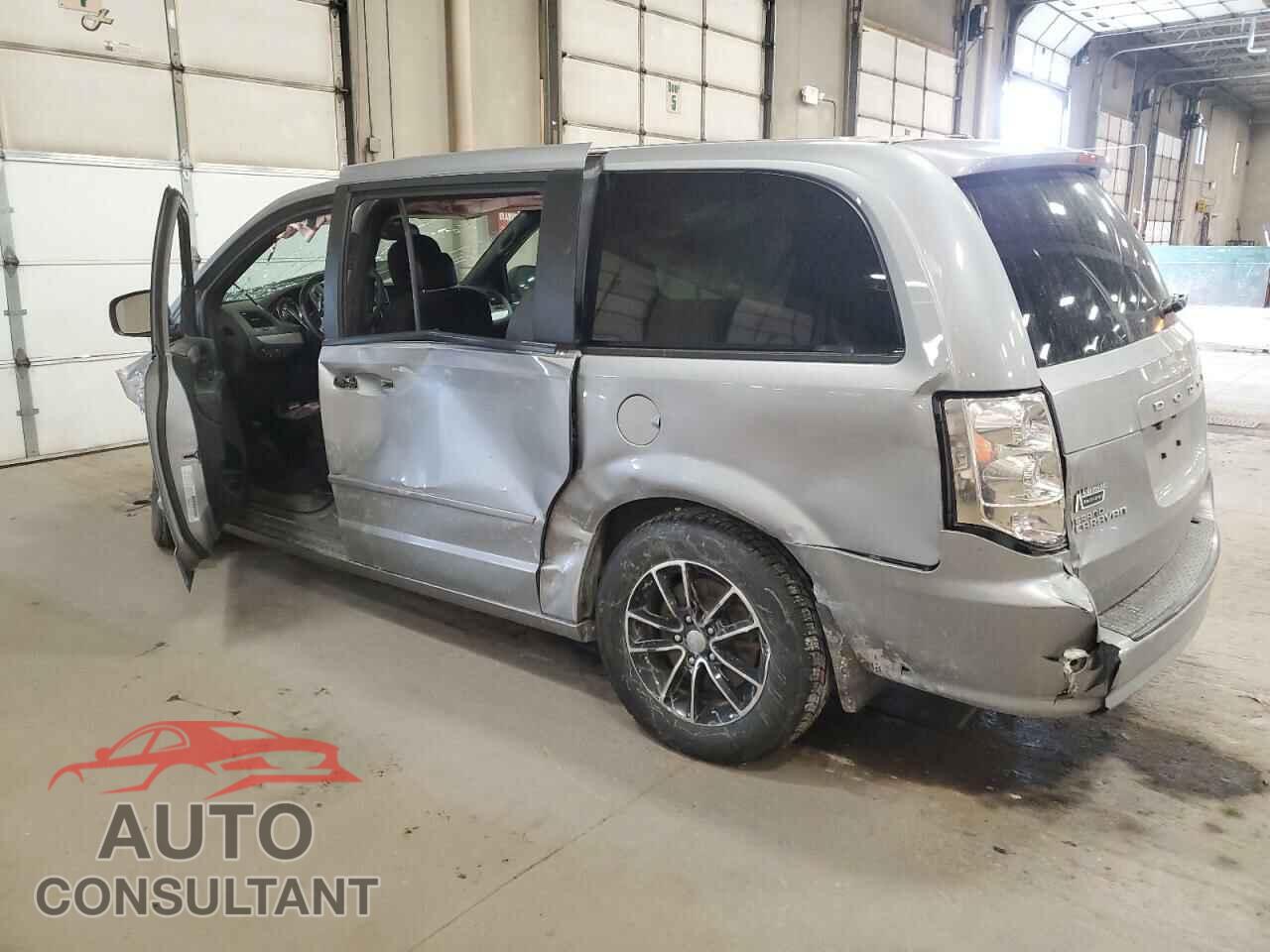DODGE CARAVAN 2015 - 2C4RDGCG8FR641618
