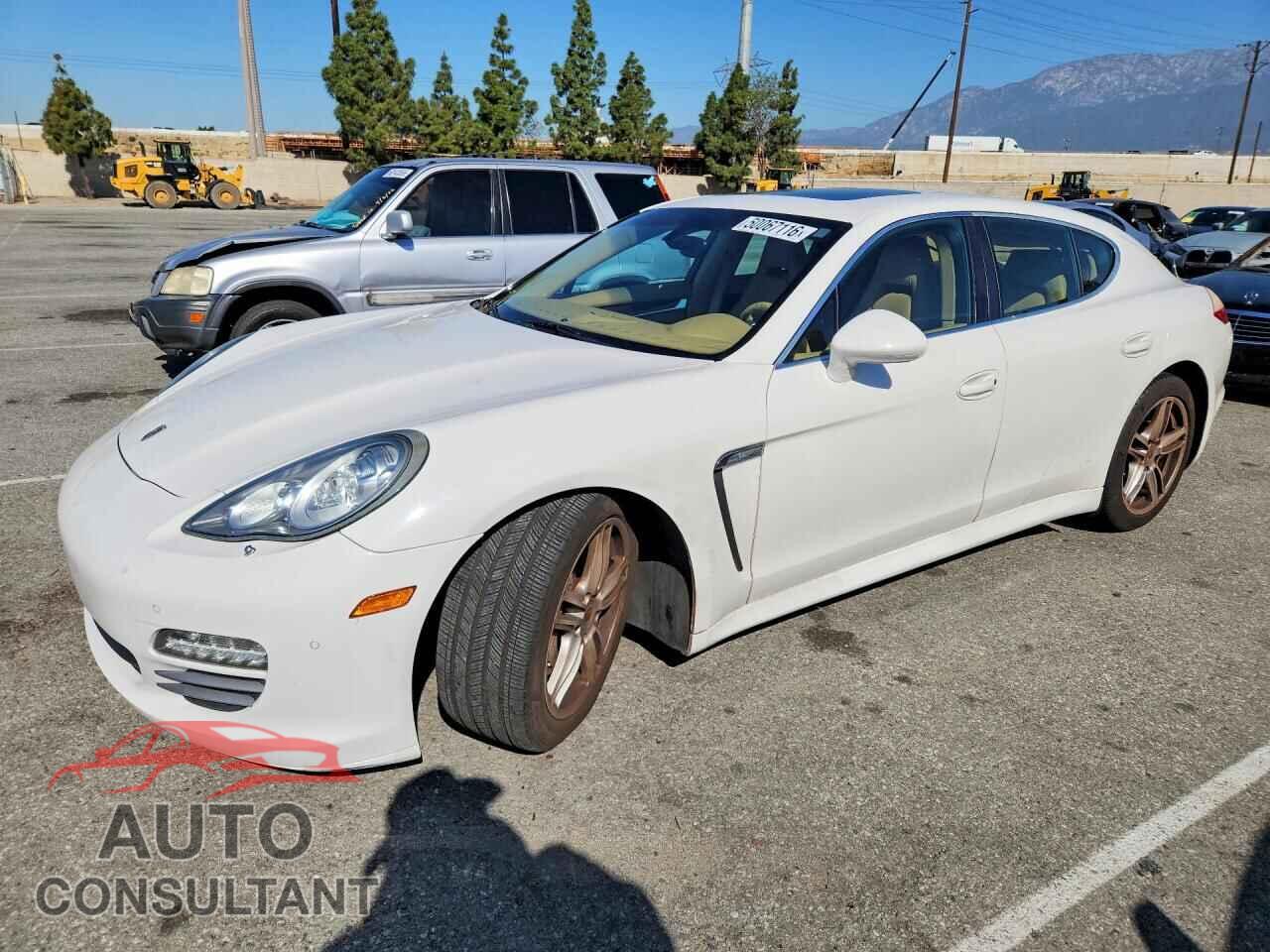 PORSCHE PANAMERA 2011 - WP0AB2A73BL060765