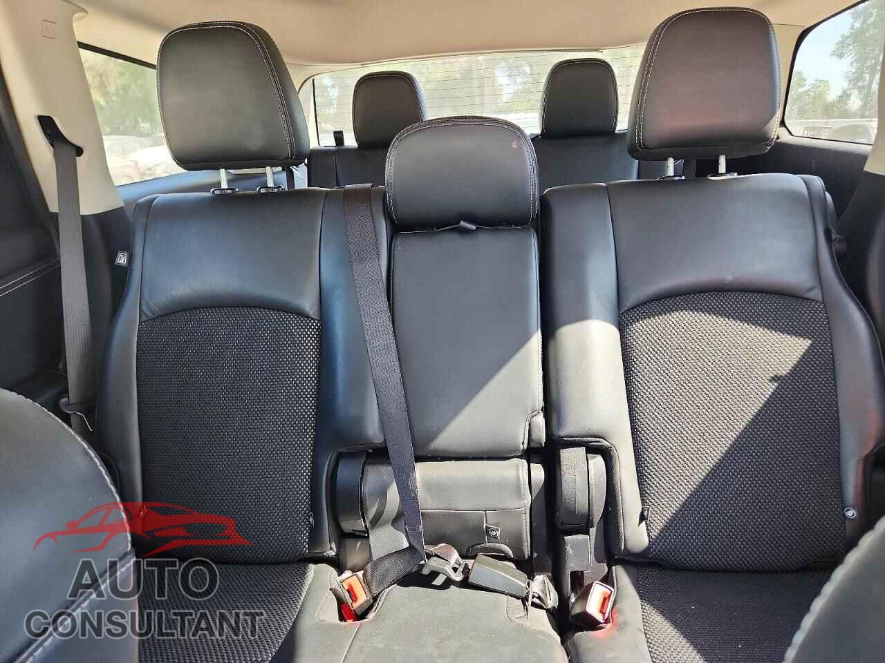 DODGE JOURNEY 2017 - 3C4PDCGBXHT702482