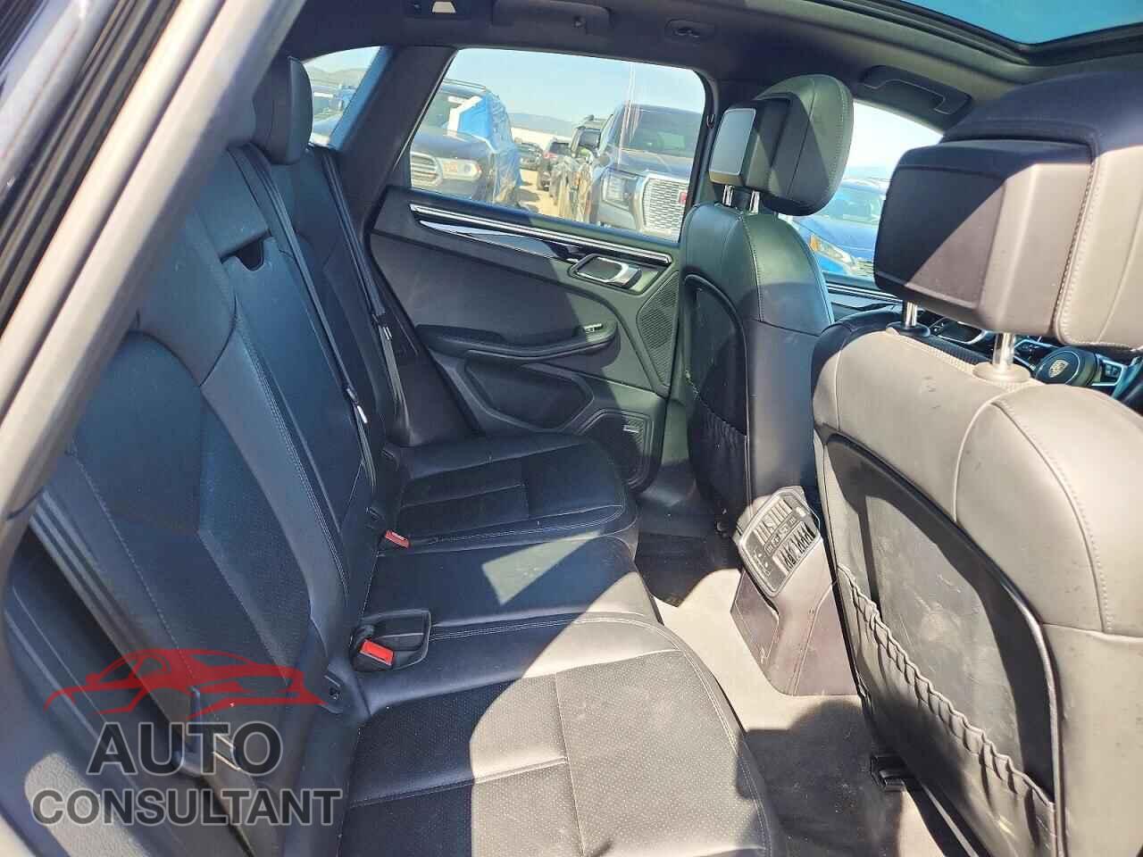PORSCHE MACAN 2017 - WP1AB2A54HLB13902