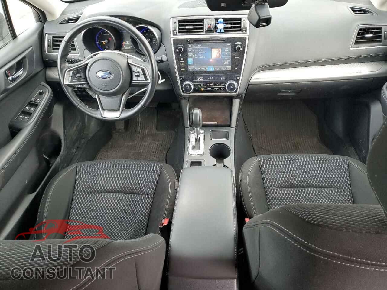 SUBARU OUTBACK 2018 - 4S4BSAFC5J3225178