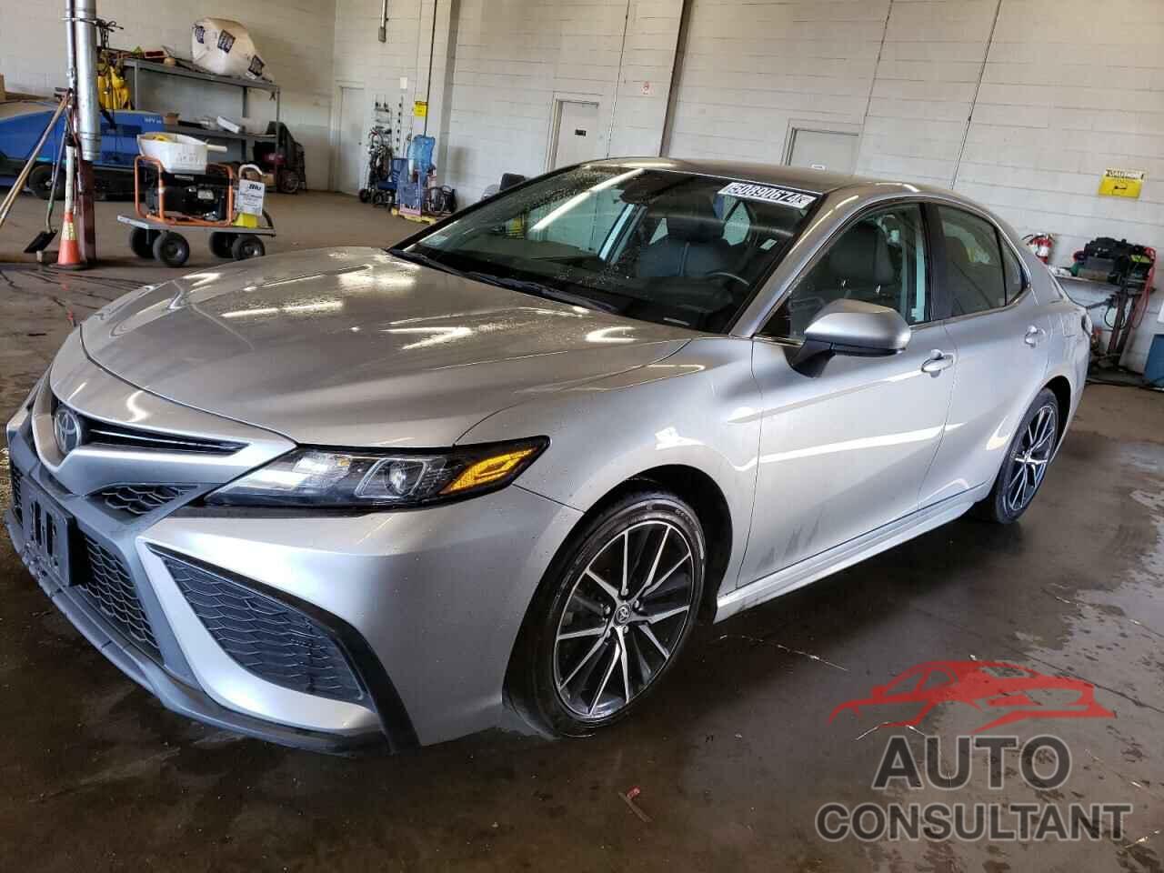 TOYOTA CAMRY 2021 - 4T1G11AK1MU483154