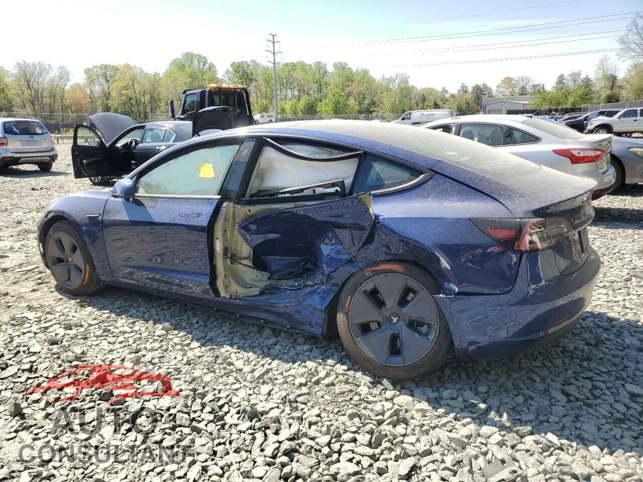 TESLA MODEL 3 2021 - 5YJ3E1EB1MF869177