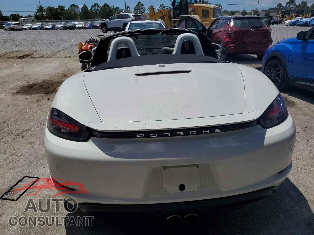 PORSCHE BOXSTER 2017 - WP0CA2A88HS220979