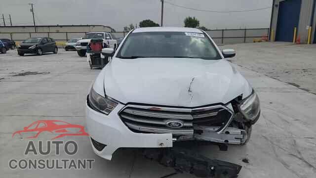 FORD TAURUS 2015 - 1FAHP2E82FG173341