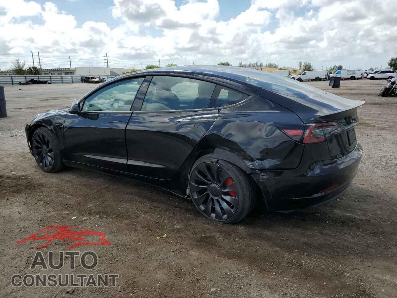 TESLA MODEL 3 2023 - 5YJ3E1EC7PF637390