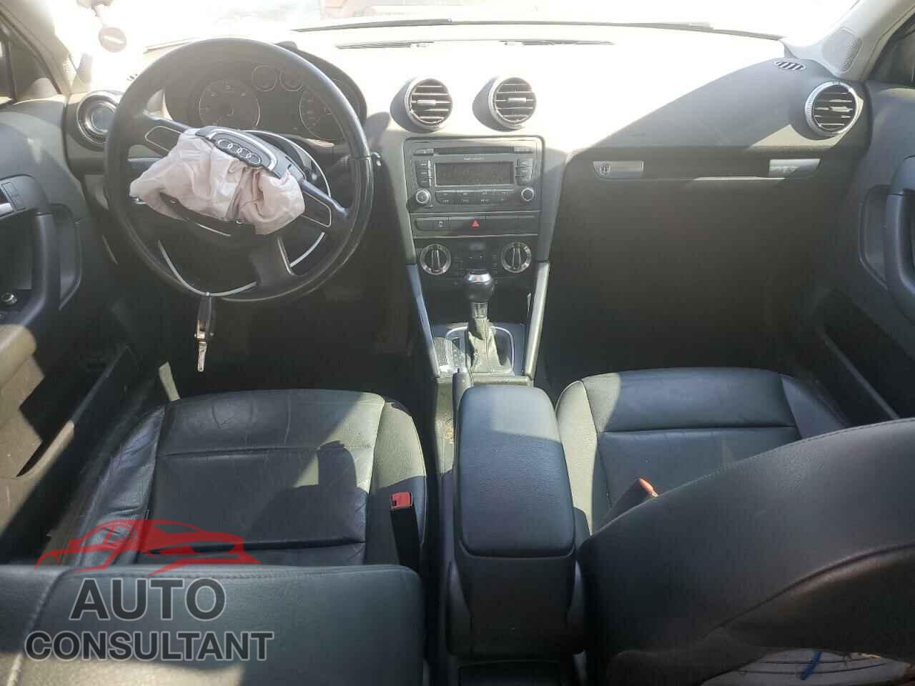 AUDI A3 2011 - WAUBJAFMXBA017906