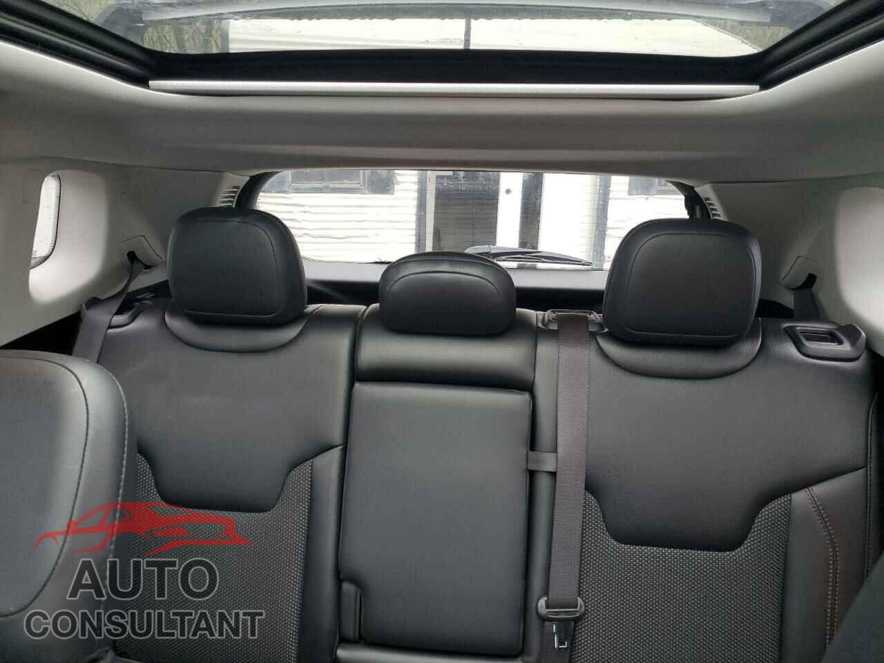 JEEP COMPASS 2021 - 3C4NJDDB2MT566157