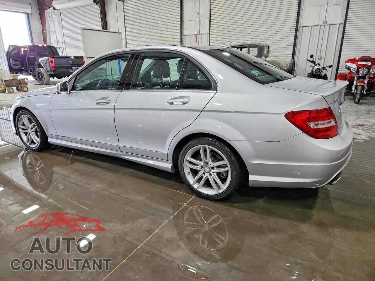 MERCEDES-BENZ C-CLASS 2014 - WDDGF8AB8EA934653