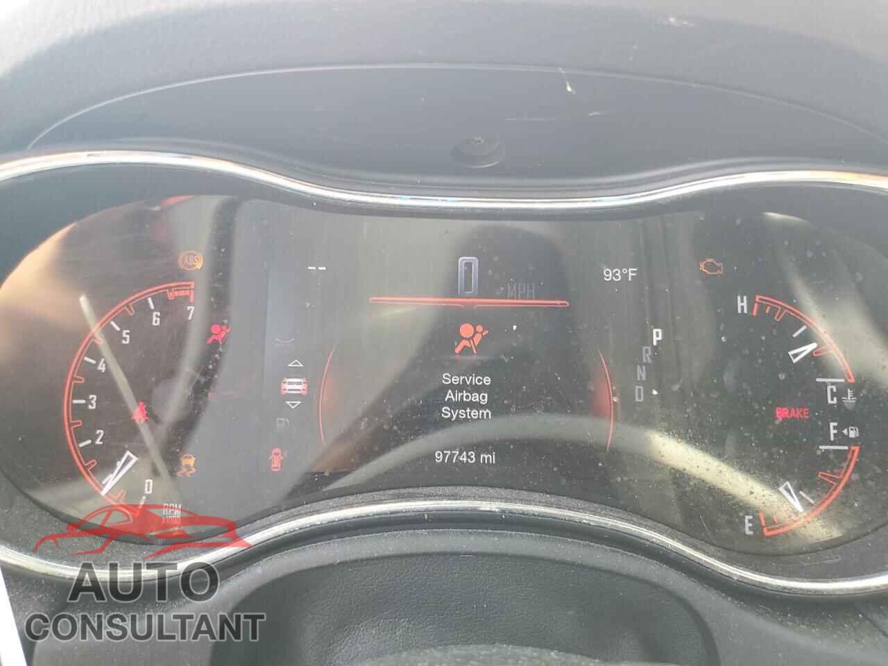 DODGE DURANGO 2018 - 1C4RDJAG9JC266002