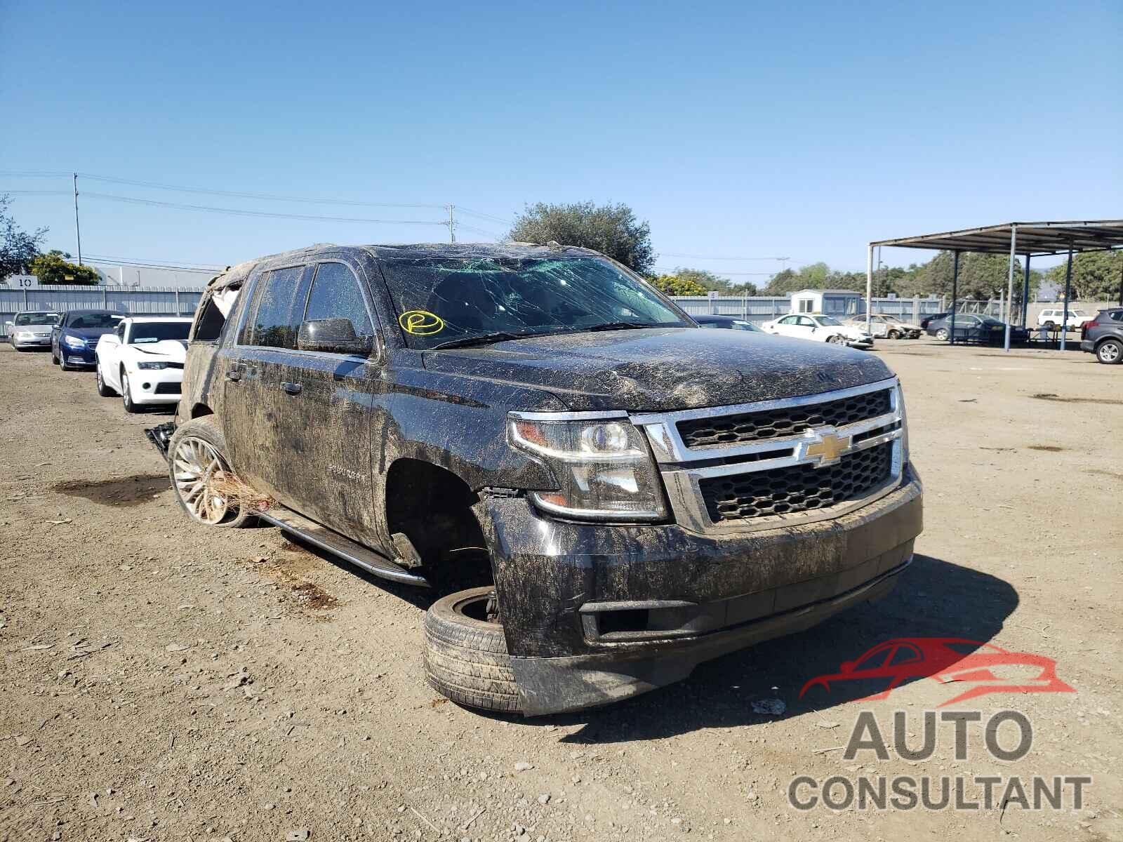 CHEVROLET SUBURBAN 2017 - 1GNSCHKC2HR225668