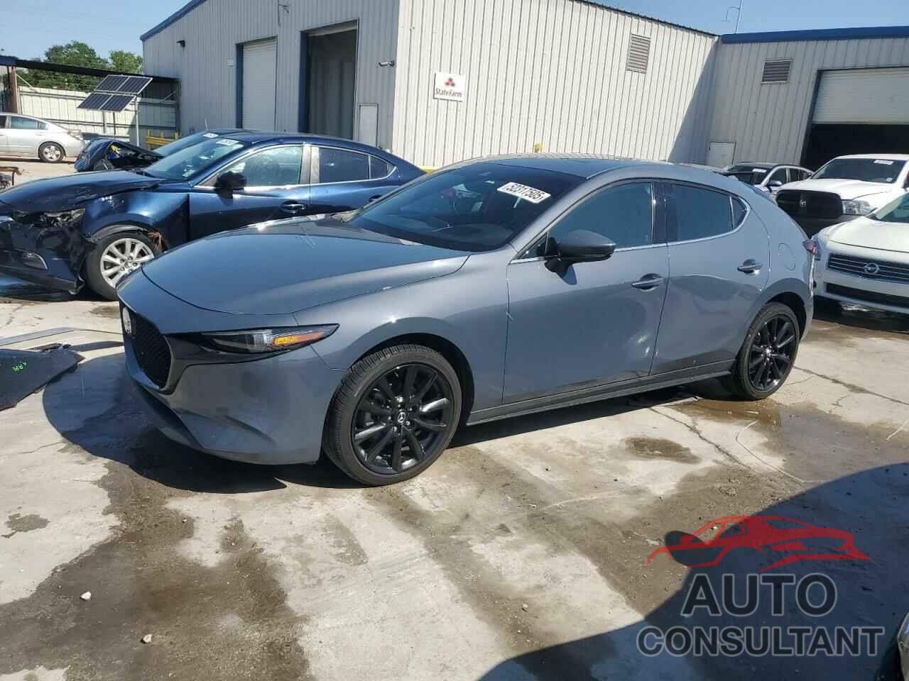 MAZDA 3 2021 - JM1BPAML4M1401436