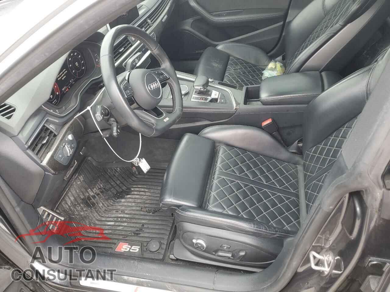 AUDI S5/RS5 2019 - WAUC4CF54KA090012