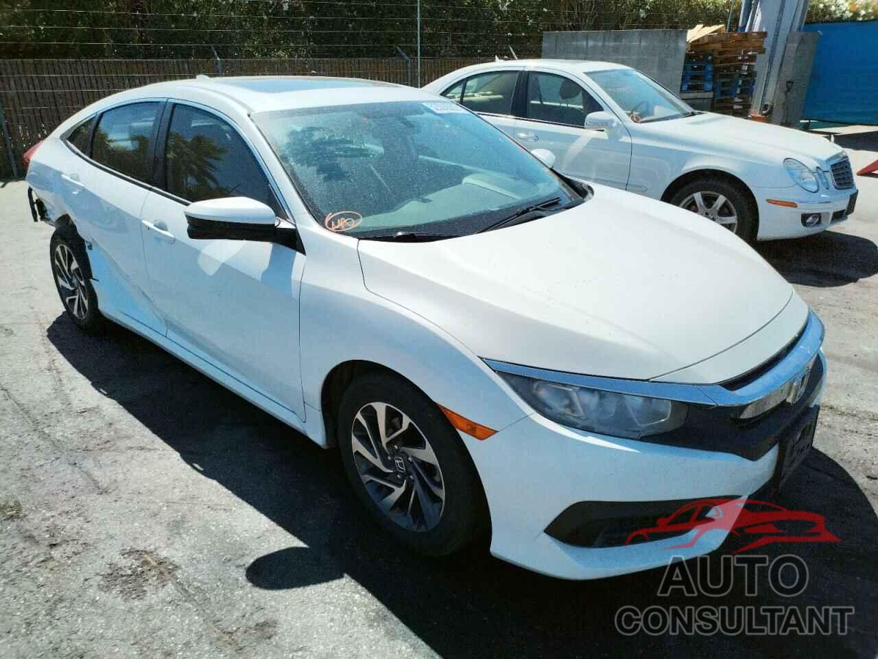 HONDA CIVIC 2017 - 2HGFC2F79HH558908