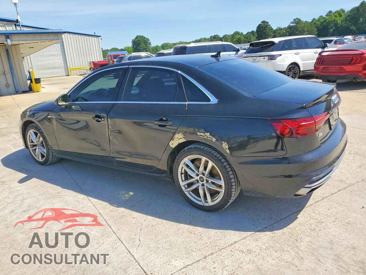 AUDI A4 2021 - WAUDAAF46MA018644