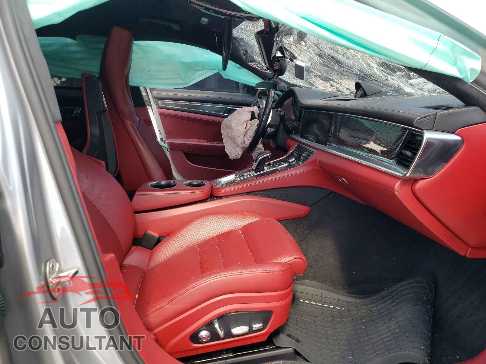PORSCHE PANAMERA 2017 - WP0AF2A79HL151276