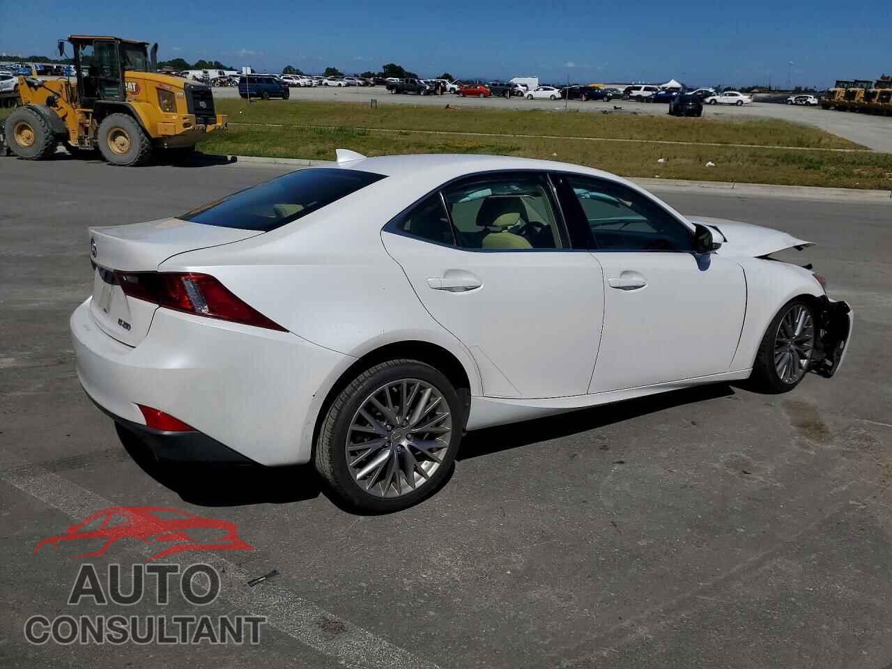 LEXUS IS 2014 - JTHBF1D21E5013048