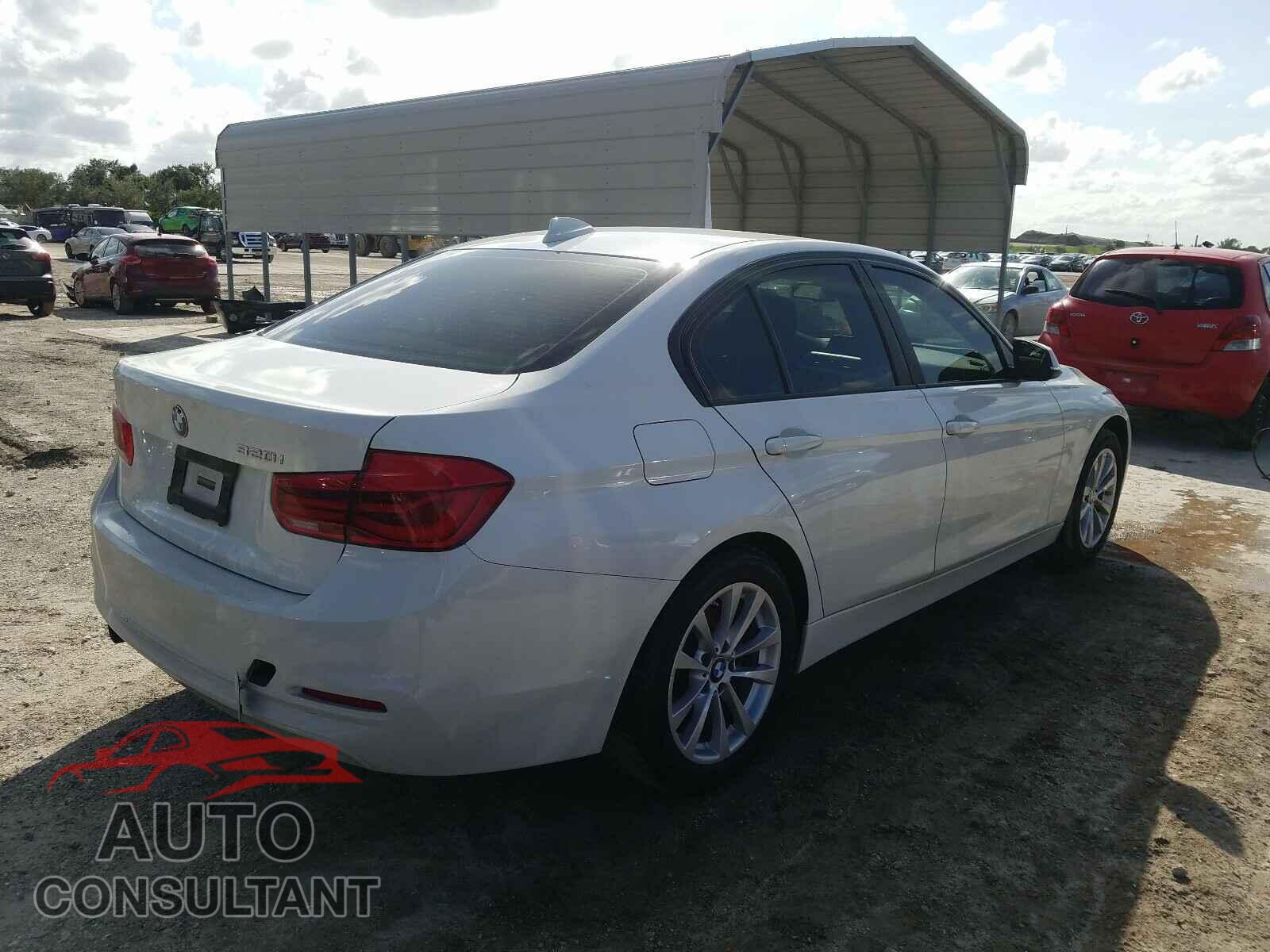 BMW 3 SERIES 2016 - WBA8E1G54GNU12184