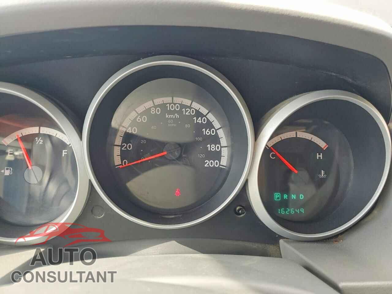 DODGE CARAVAN 2010 - 2D4RN4DE2AR260206