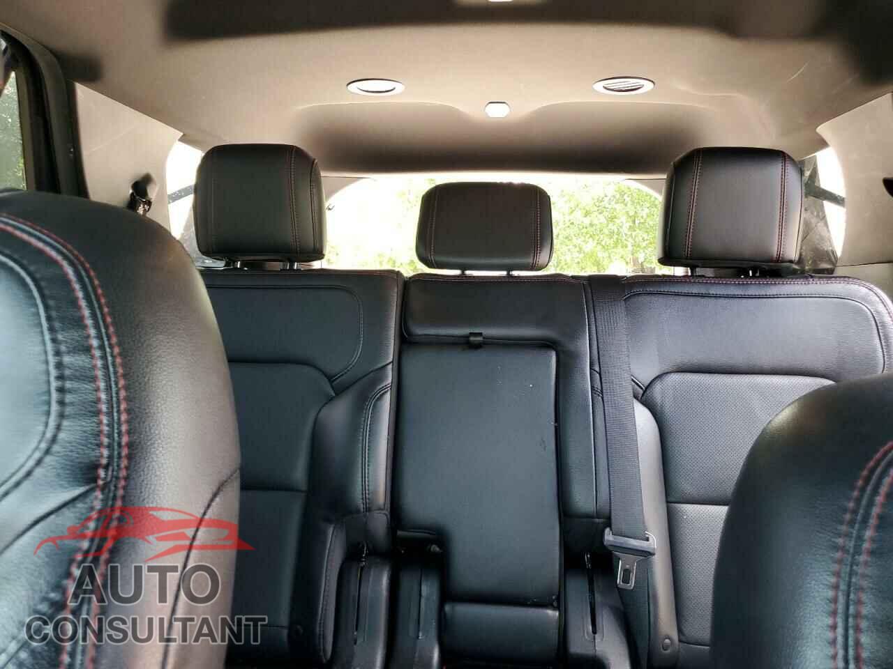 FORD EXPLORER 2017 - 1FM5K8GT6HGE27342