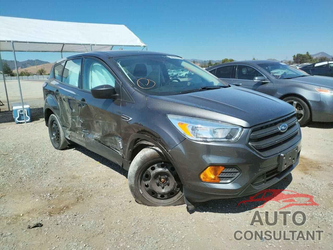 FORD ESCAPE 2017 - 1FMCU0F7XHUC88356