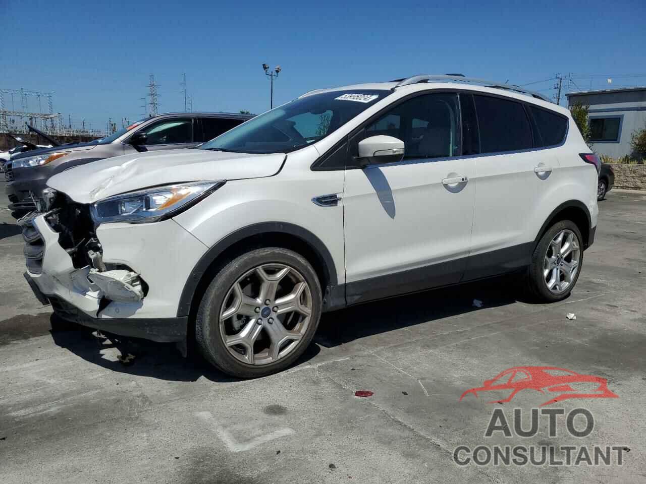 FORD ESCAPE 2017 - 1FMCU9J99HUE48109