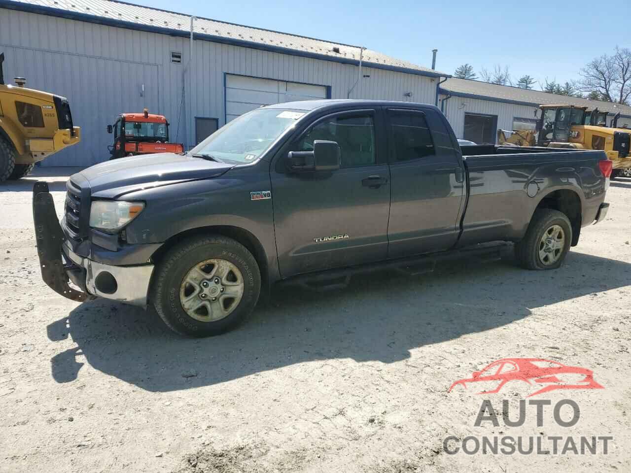 TOYOTA TUNDRA 2013 - 5TFCY5F16DX014582