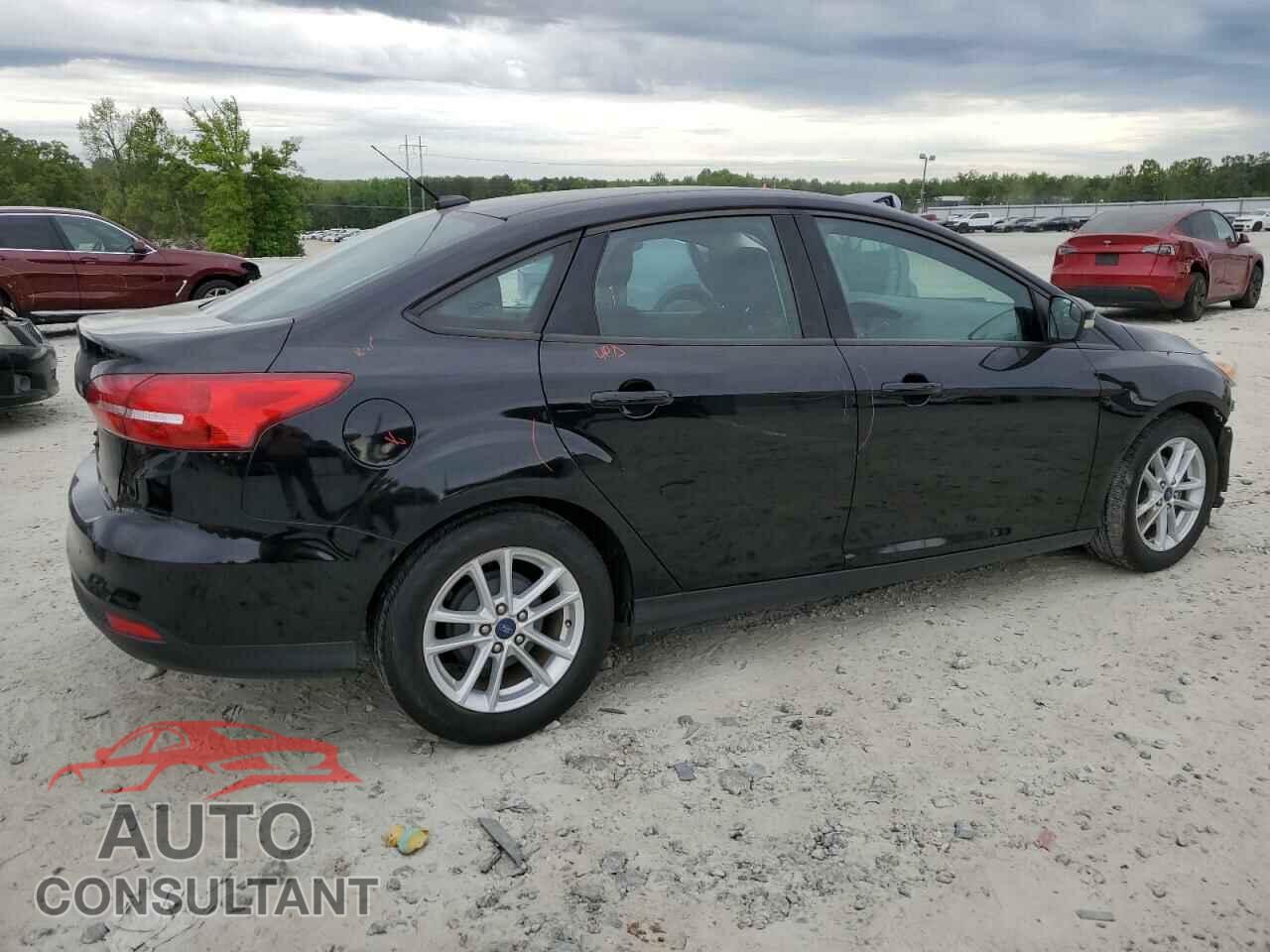 FORD FOCUS 2017 - 1FADP3F22HL291799