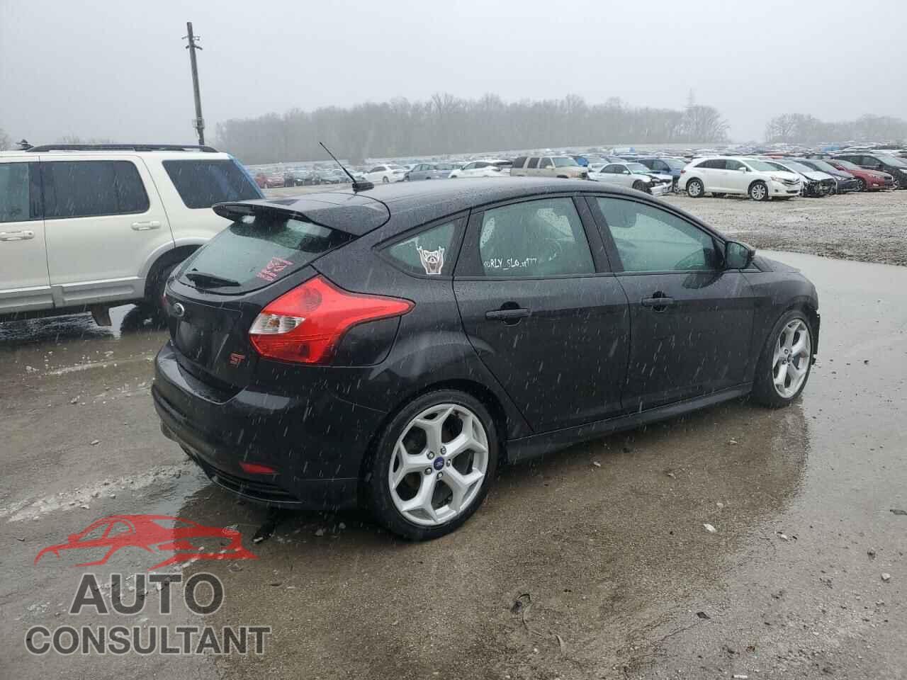FORD FOCUS 2013 - 1FADP3L94DL260887
